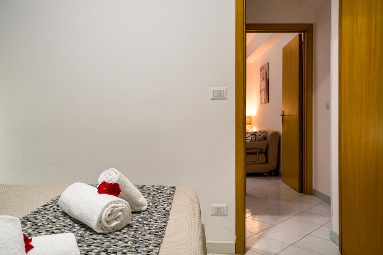 Loft Baia Di Letojanni Exterior foto